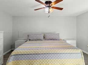 5239 NW 3rd Ave, Deerfield Beach FL 33064