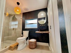 125 NE 150th St, Miami FL 33161