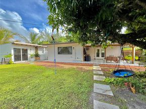 125 NE 150th St, Miami FL 33161