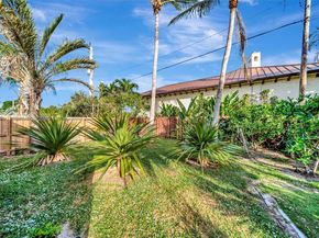 2304 SE 13th Ct, Pompano Beach FL 33062