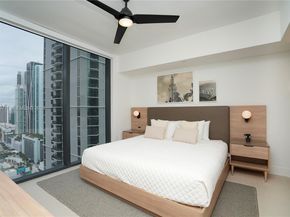 159 NE 6th St 2711, Miami FL 33132