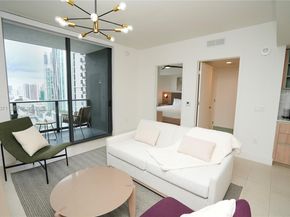 159 NE 6th St 2711, Miami FL 33132