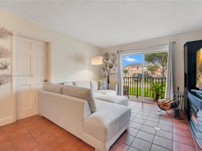 4705 NW 7th St 1017, Miami FL 33126