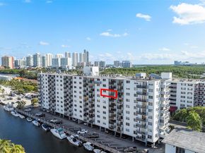 3703 NE 166th St 808, North Miami Beach FL 33160