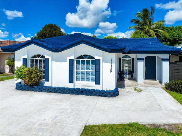 13829 SW 157th Ter, Miami FL 33177