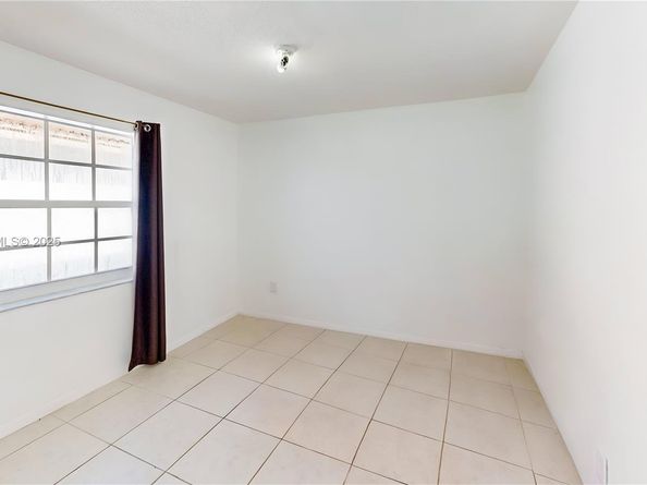 13829 SW 157th Ter, Miami FL 33177