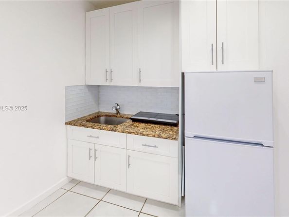 13829 SW 157th Ter, Miami FL 33177