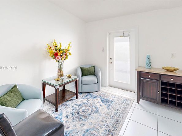 13829 SW 157th Ter, Miami FL 33177