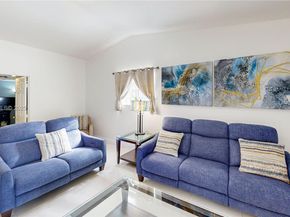 13829 SW 157th Ter, Miami FL 33177