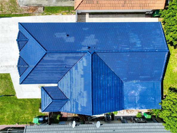 13829 SW 157th Ter, Miami FL 33177