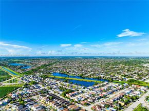 13829 SW 157th Ter, Miami FL 33177