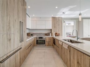 3400 SW 27th Ave 802, Miami FL 33133