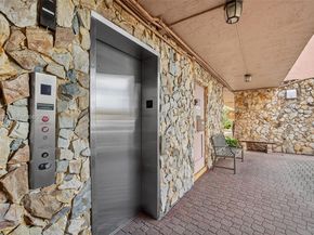 2841 Somerset Dr 106, Lauderdale Lakes FL 33311