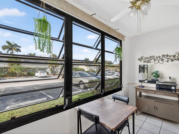 2841 Somerset Dr 106, Lauderdale Lakes FL 33311