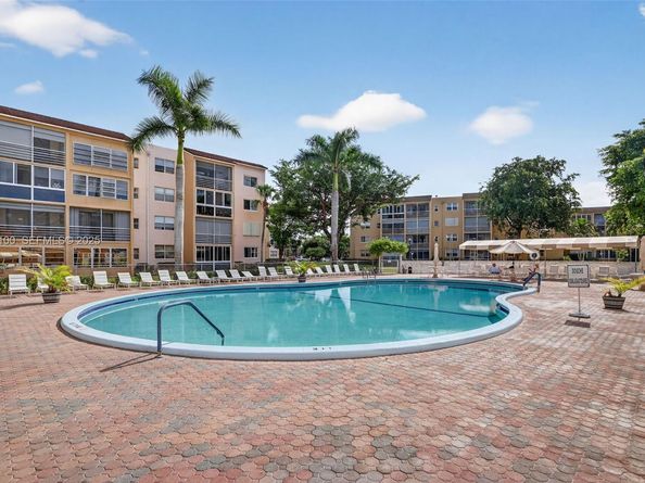 2841 Somerset Dr 106, Lauderdale Lakes FL 33311