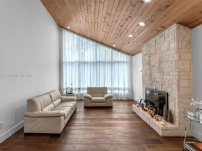 8967 SW 117th St, Miami FL 33176