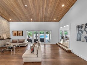 8967 SW 117th St, Miami FL 33176