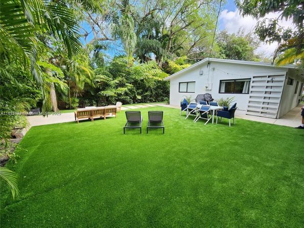 77 NE 43rd St, Miami FL 33137