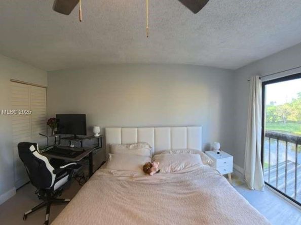 9441 NW 15th St 232, Pembroke Pines FL 33024