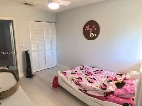 9441 NW 15th St 232, Pembroke Pines FL 33024