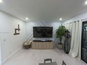 9441 NW 15th St 232, Pembroke Pines FL 33024