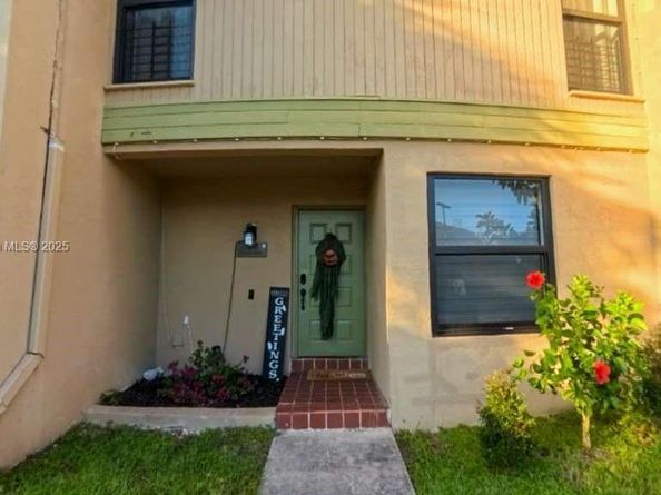 9441 NW 15th St 232, Pembroke Pines FL 33024