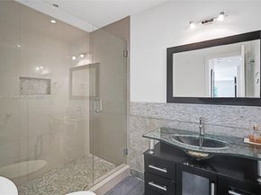 3443 NE 166th St, North Miami Beach FL 33160