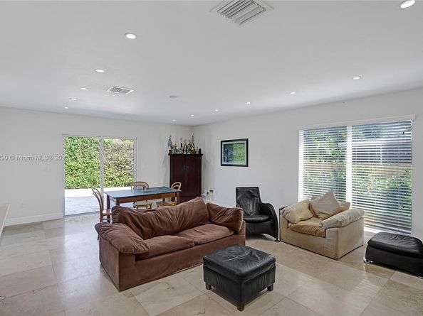 3443 NE 166th St, North Miami Beach FL 33160