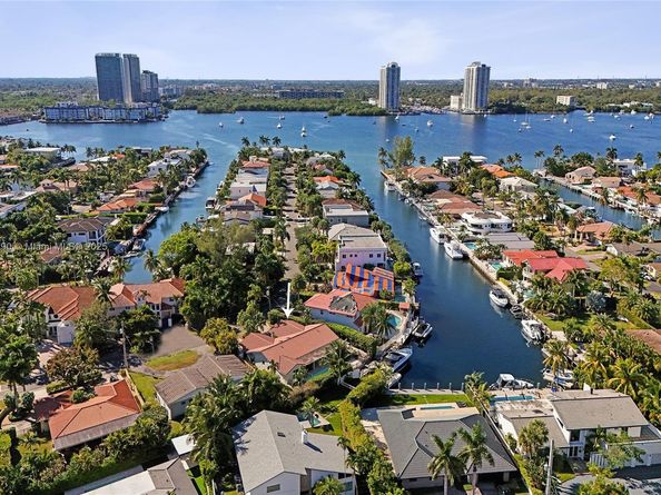 3443 NE 166th St, North Miami Beach FL 33160