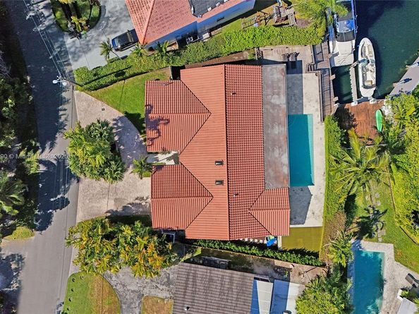 3443 NE 166th St, North Miami Beach FL 33160