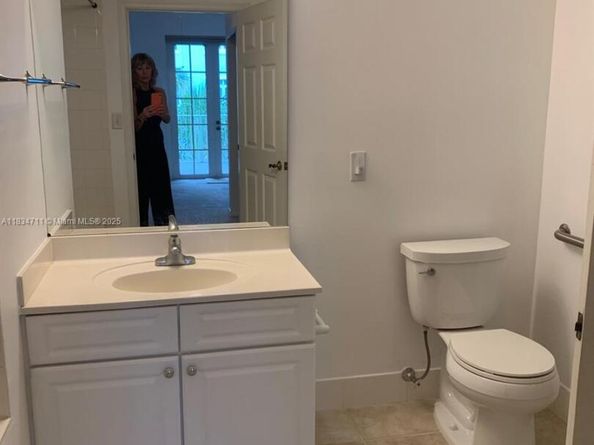 1209 Main St 215, Jupiter FL 33458