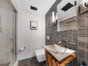 1548 Biarritz Dr, Miami Beach FL 33141