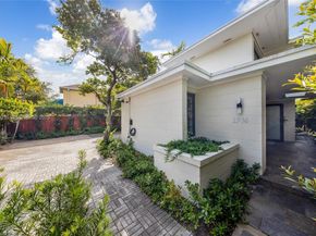 1548 Biarritz Dr, Miami Beach FL 33141