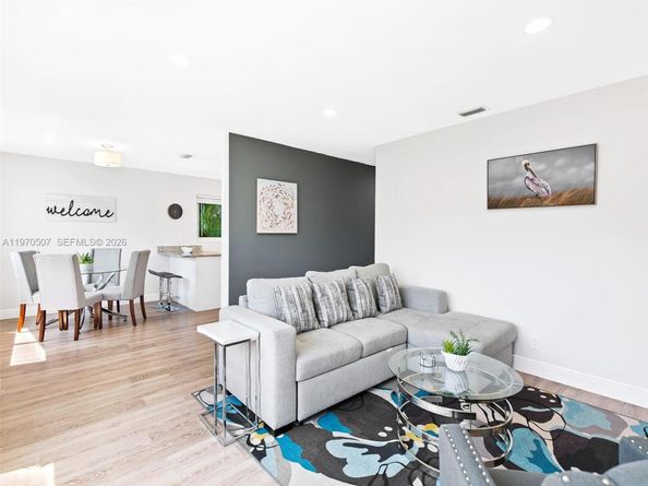 3405 Norfolk St, Pompano Beach FL 33062