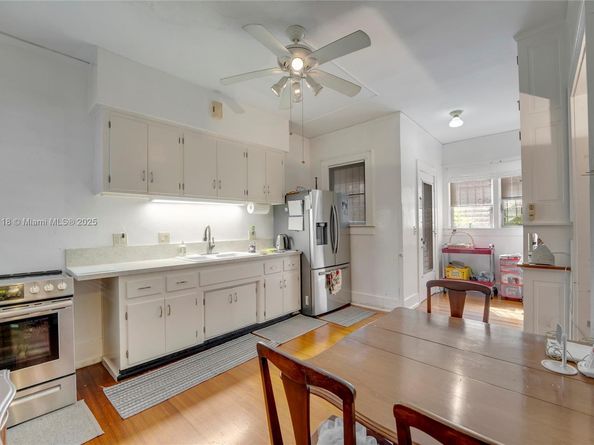 405 SW 11th Ave, Miami FL 33130