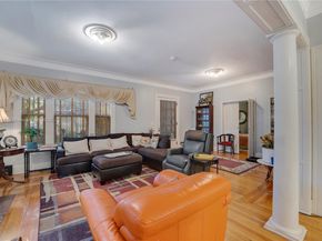 405 SW 11th Ave, Miami FL 33130