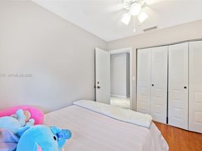 955 Azure Ln, Weston FL 33326