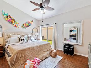 955 Azure Ln, Weston FL 33326