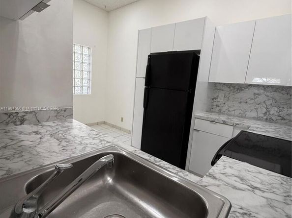 10631 NW 14th St 229, Plantation FL 33322