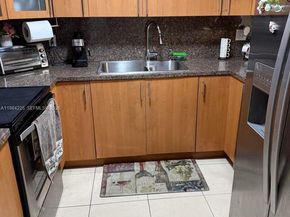 1900 W 68th St F104, Hialeah FL 33014