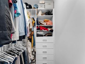 10535 SW 161st Ter, Miami FL 33157