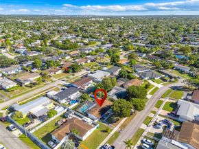 10535 SW 161st Ter, Miami FL 33157