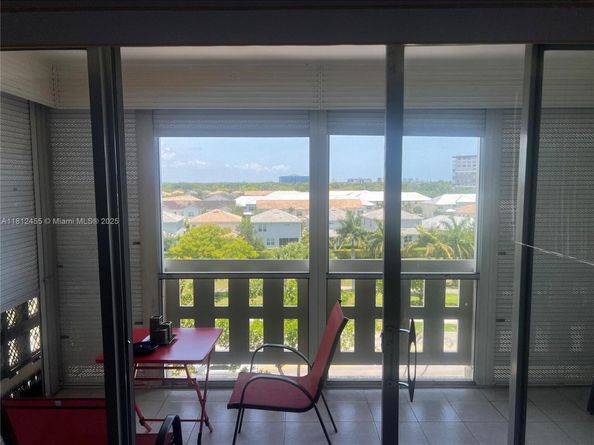 4330 Hillcrest Dr 619, Hollywood FL 33021