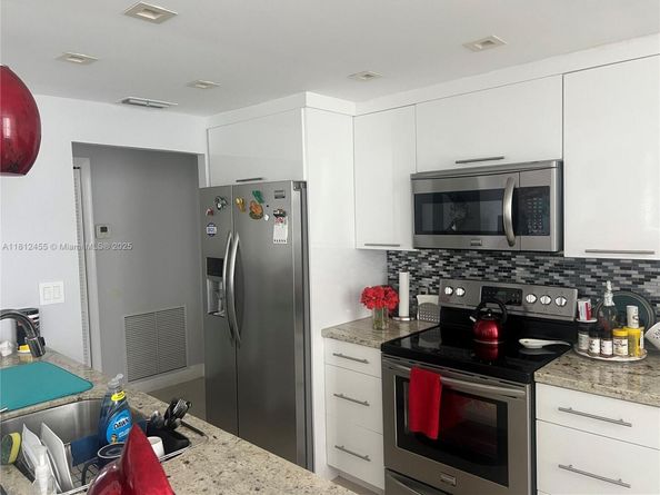 4330 Hillcrest Dr 619, Hollywood FL 33021