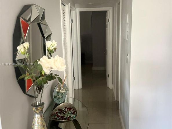 4330 Hillcrest Dr 619, Hollywood FL 33021