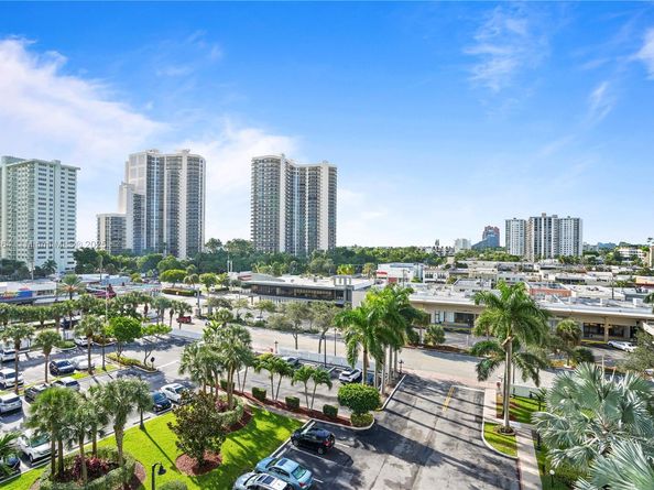 3333 NE 34th St 711, Fort Lauderdale FL 33308