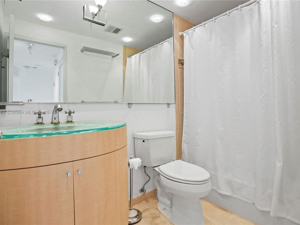 3333 NE 34th St 711, Fort Lauderdale FL 33308