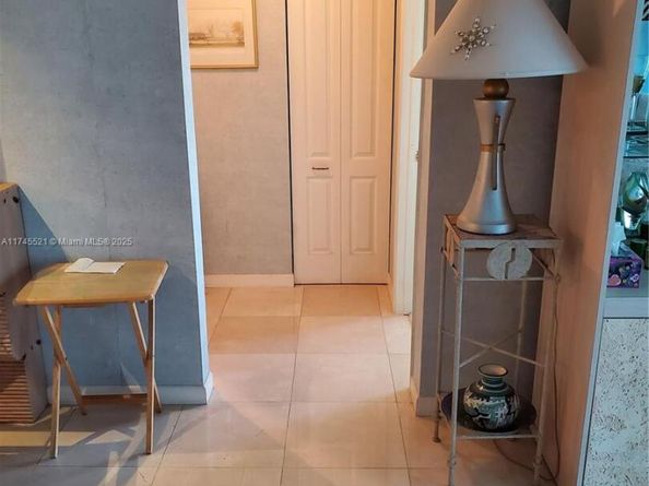 5757 Collins Ave 1902, Miami Beach FL 33140