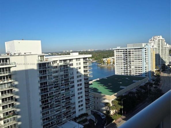 5757 Collins Ave 1902, Miami Beach FL 33140
