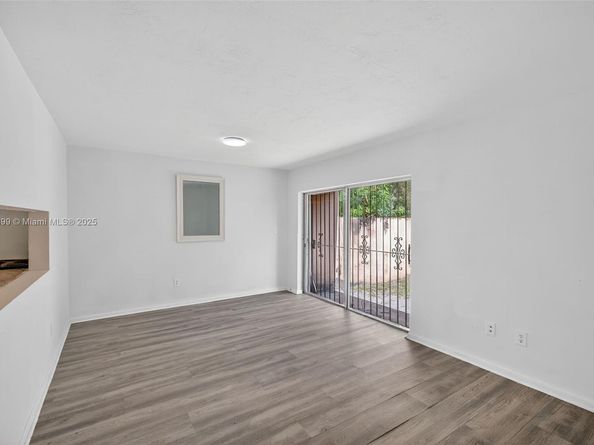 2767 NW 197th Ter, Miami Gardens FL 33056